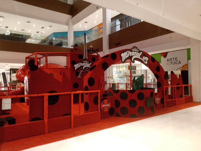 Parque inspirado no desenho Miraculous é inaugurado no Catuaí Maringá
